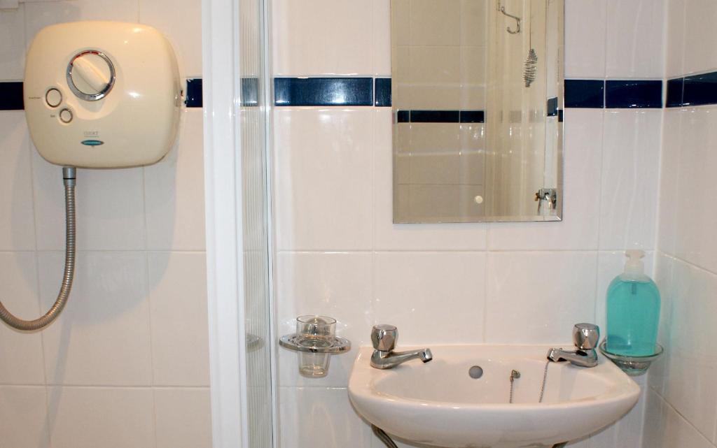 Premier Inn Southsea ポーツマス 部屋 写真